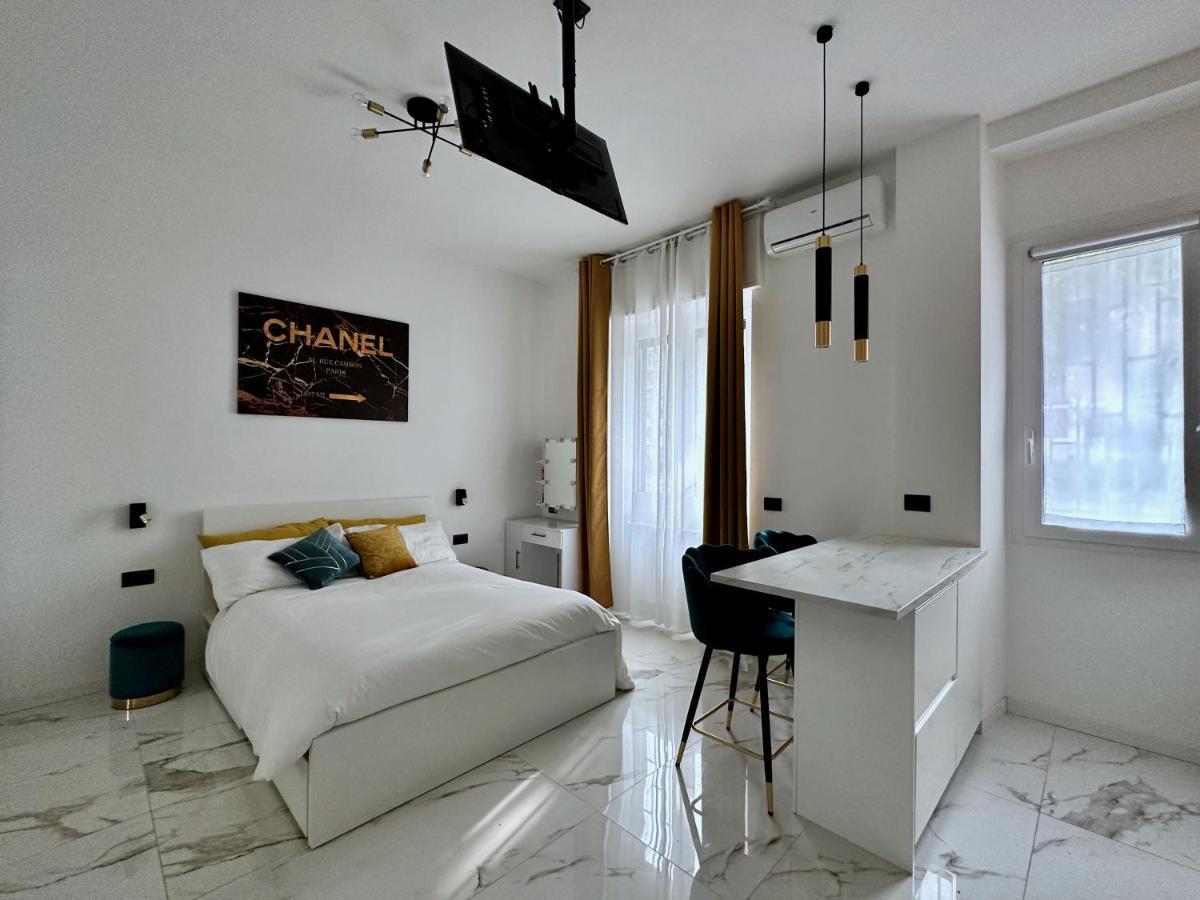Maison Chanel Mediolan Zewnętrze zdjęcie